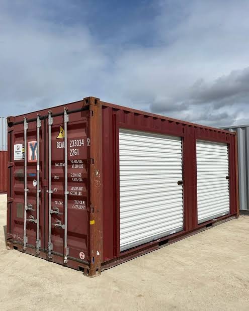 20 ft - 2 roll up door - Image 7